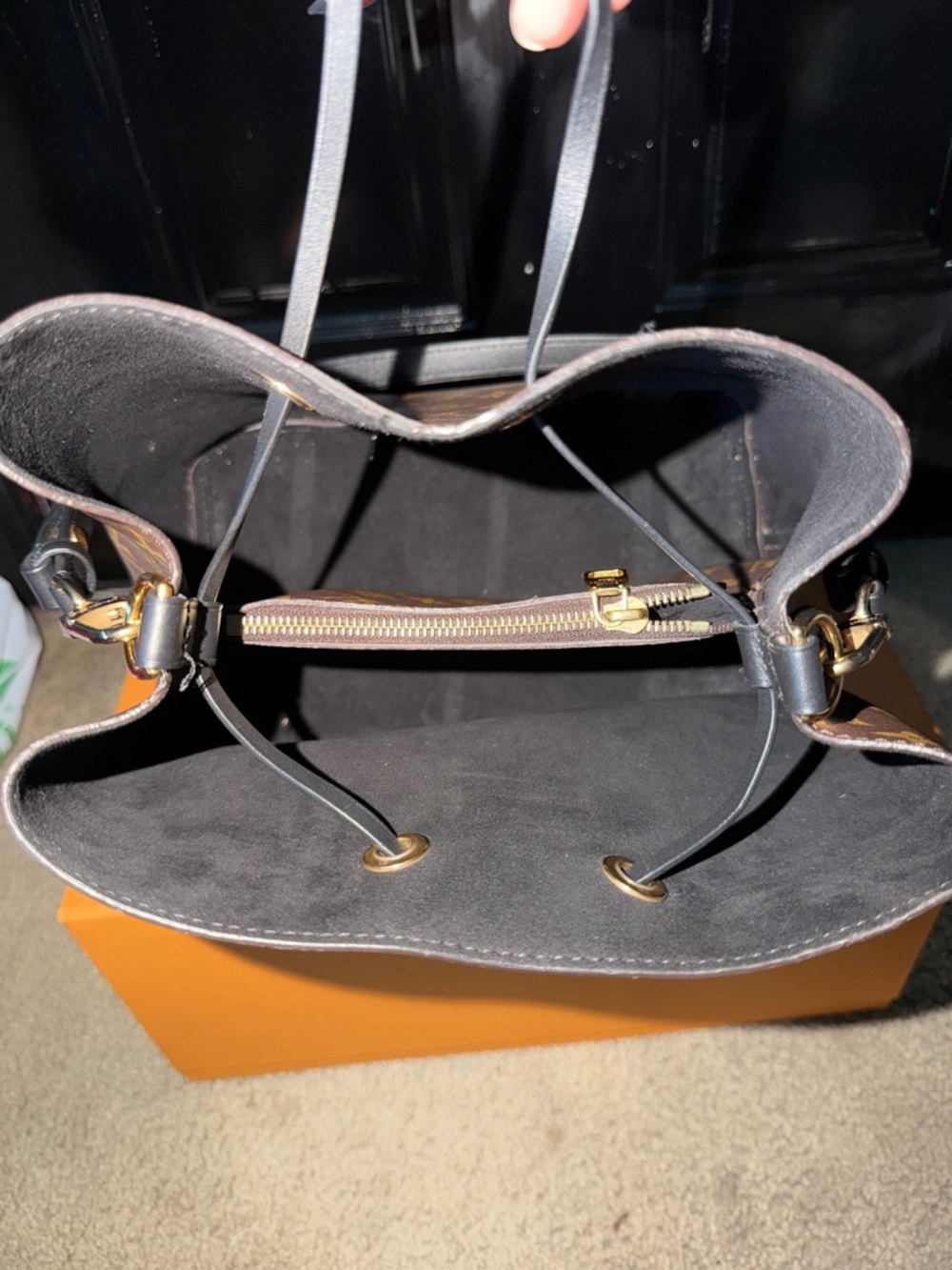 Louis Vuitton Monogram Canvas Drawstring Shoulder Bag in Brown - Picture 2 of 7